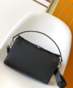 LV男士原單高仿Box手提斜背包 黑色粒面牛皮復古五金一比一復刻