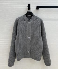 LV高仿灰色針織開襟外套 簡約極致極柔設計款