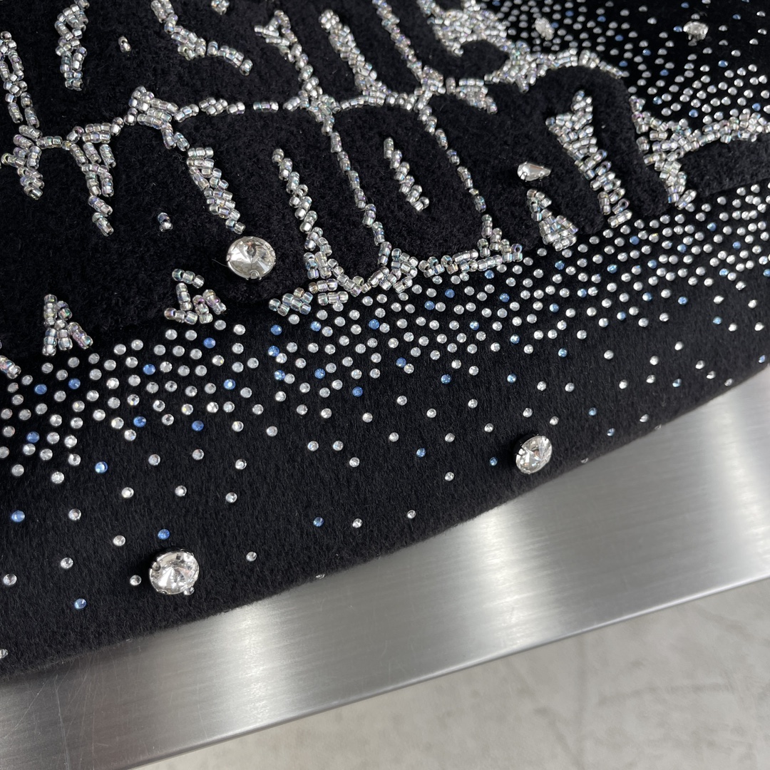 LV高仿滿鑽拼皮棒球外套 男士毛呢刺繡拼接夾克 黑灰色｜歐美奢侈品精品推薦