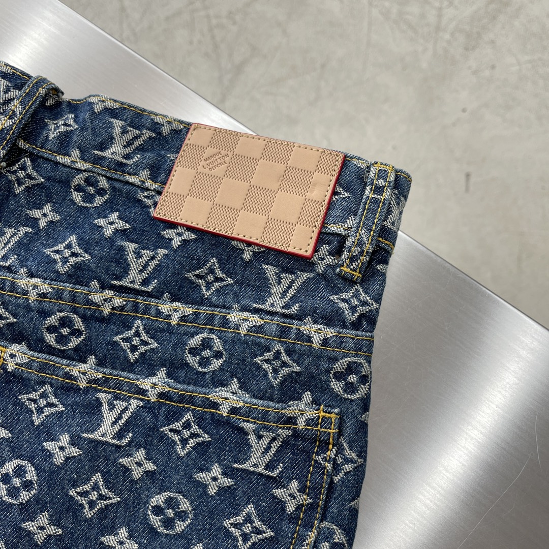 LV高仿水洗丹寧提花牛仔褲 潮流復古街頭百搭款|超A仿原單精品圖片 13 LV高仿水洗丹寧提花牛仔褲 潮流復古街頭百搭款|歐美奢侈品精品推薦