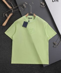 LV高仿刺繡T恤 清新綠夏季短袖簡約款式