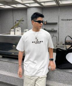 LV原單白色Logo短T 都會風男裝百搭單品