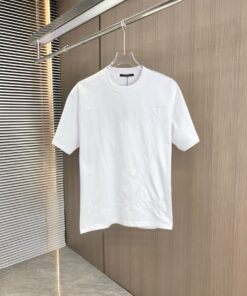 LV高仿素白壓紋大V短T 簡約時尚細節款