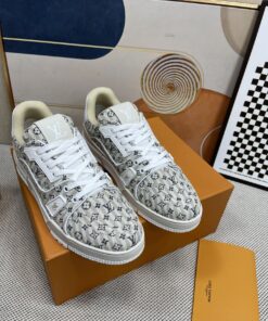 LV高仿白灰配色運動鞋 休閒款時尚潮鞋