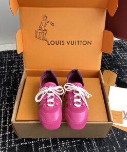 LV精品復刻Sneakerina玫紅芭蕾鞋潮流女孩最愛