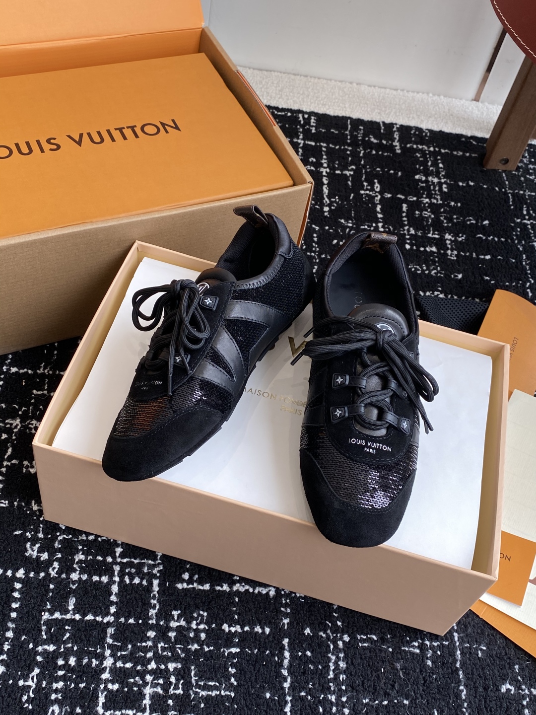 LV原單級Sneakerina磨砂黑芭蕾鞋低調質感必收款｜歐美奢侈品精品推薦
