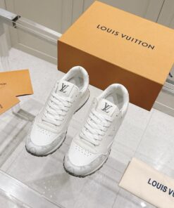 LV精品復刻休閒鞋 白色Run Away設計 乾淨百搭風格首選