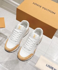 LV復刻Run Away 白黃老花設計 潮搭吸睛配色鞋款