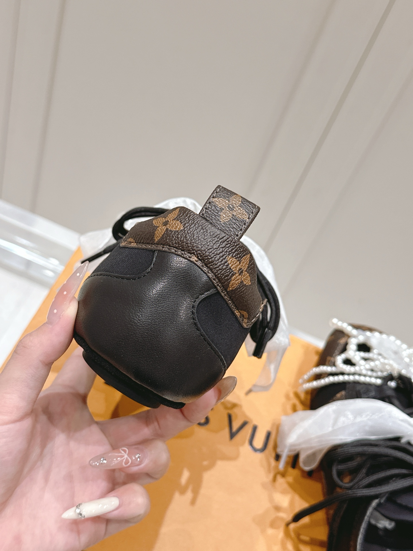 LV老花皮革芭蕾運動鞋 頂級復刻Sneakerina 女款亮眼單品