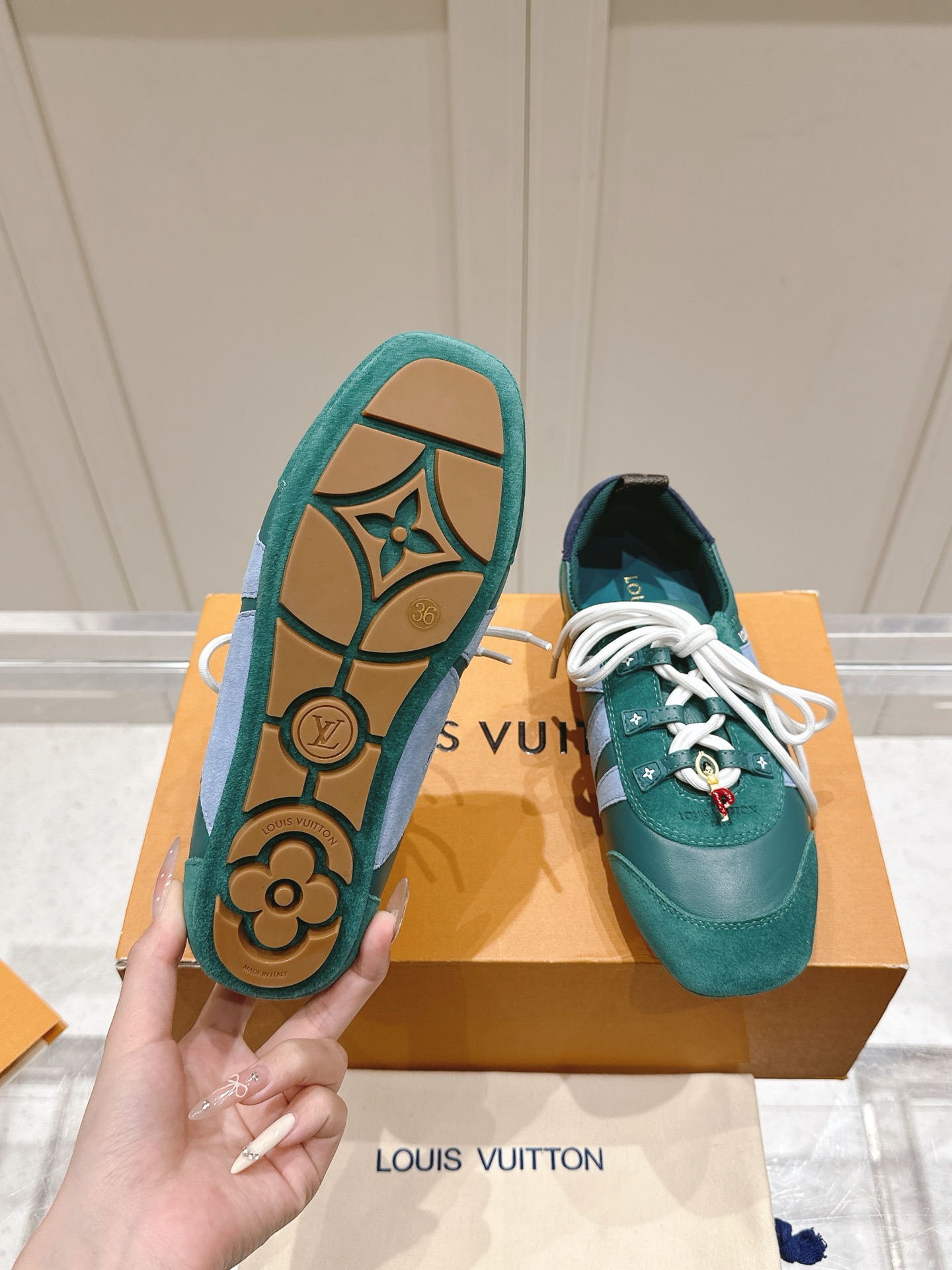 LV綠色德訓鞋復刻設計 女鞋運動潮流推薦款 Sneakerina新作｜歐美奢侈品精品推薦