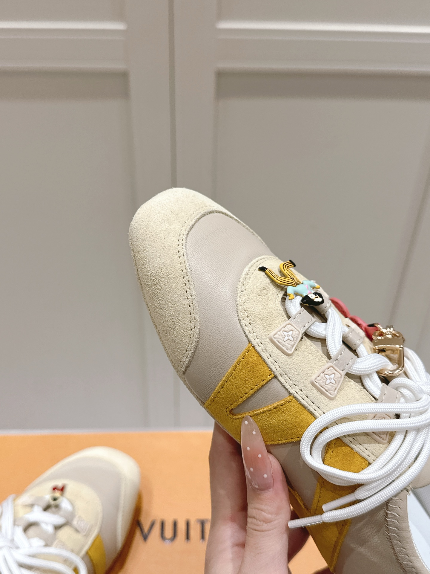 LV亮眼黃色芭蕾運動鞋 原單等級 女鞋春夏推薦 Sneakerina｜歐美奢侈品精品推薦