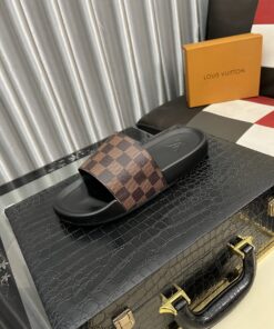 LV原單咖啡棋盤格拖鞋A貨男款 舒適防滑平底設計推薦