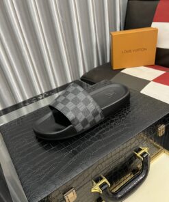 LV精品仿製灰棋盤格男拖鞋A貨設計 百搭日常好穿不累腳