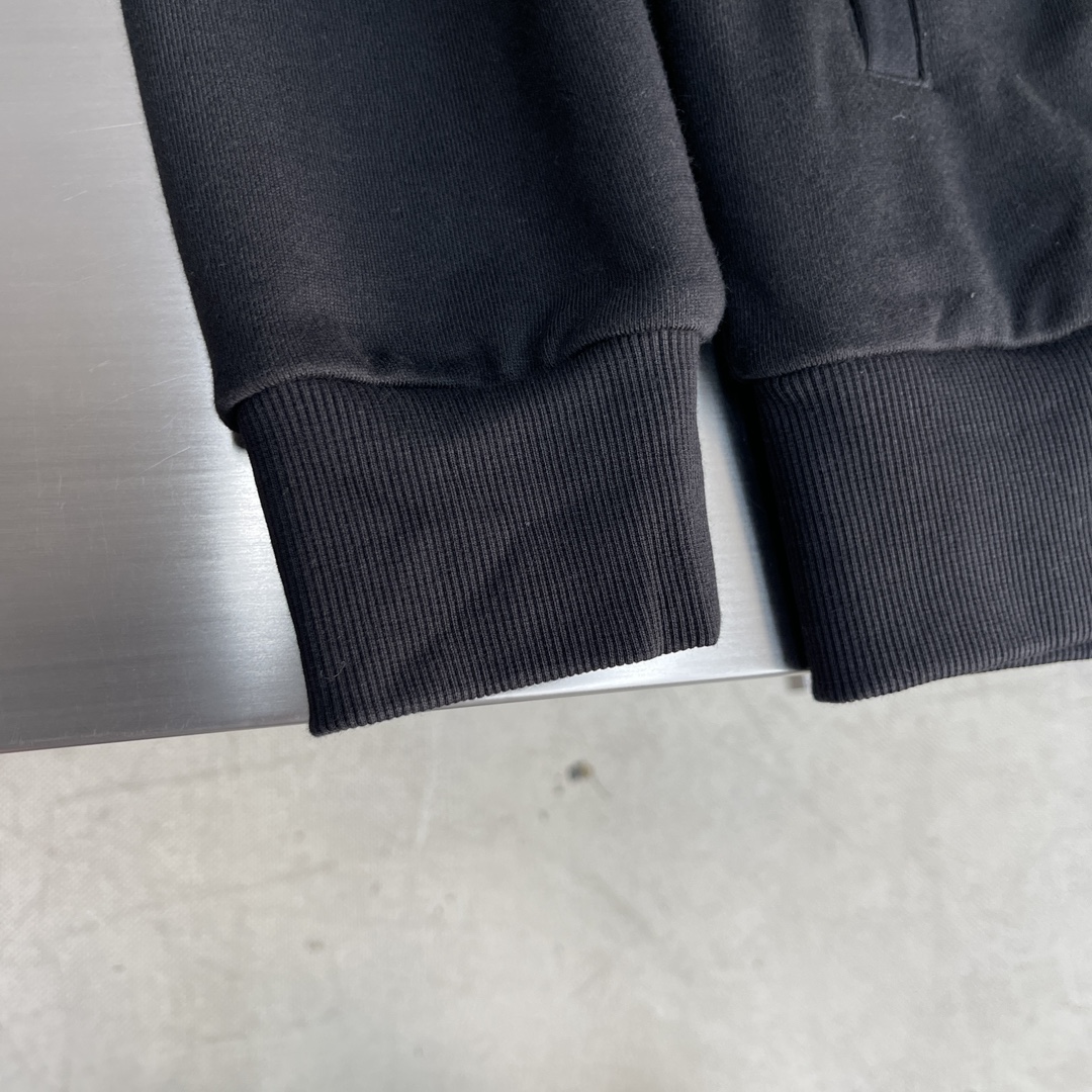 LV高仿刺繡連帽外套 經典設計感潮流休閒風格｜歐美奢侈品精品推薦