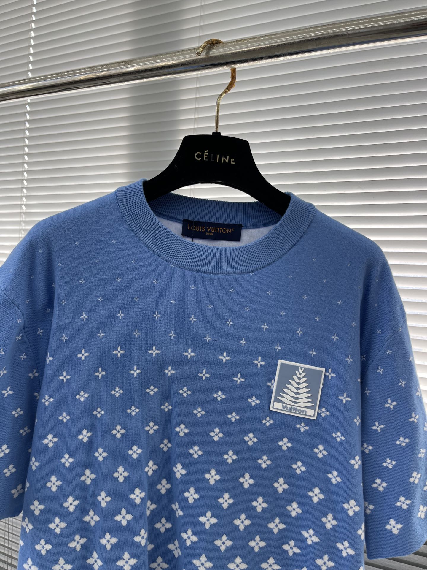 LV精品仿製提花針織短袖T恤 奢華紋理設計感滿分｜歐美奢侈品精品推薦