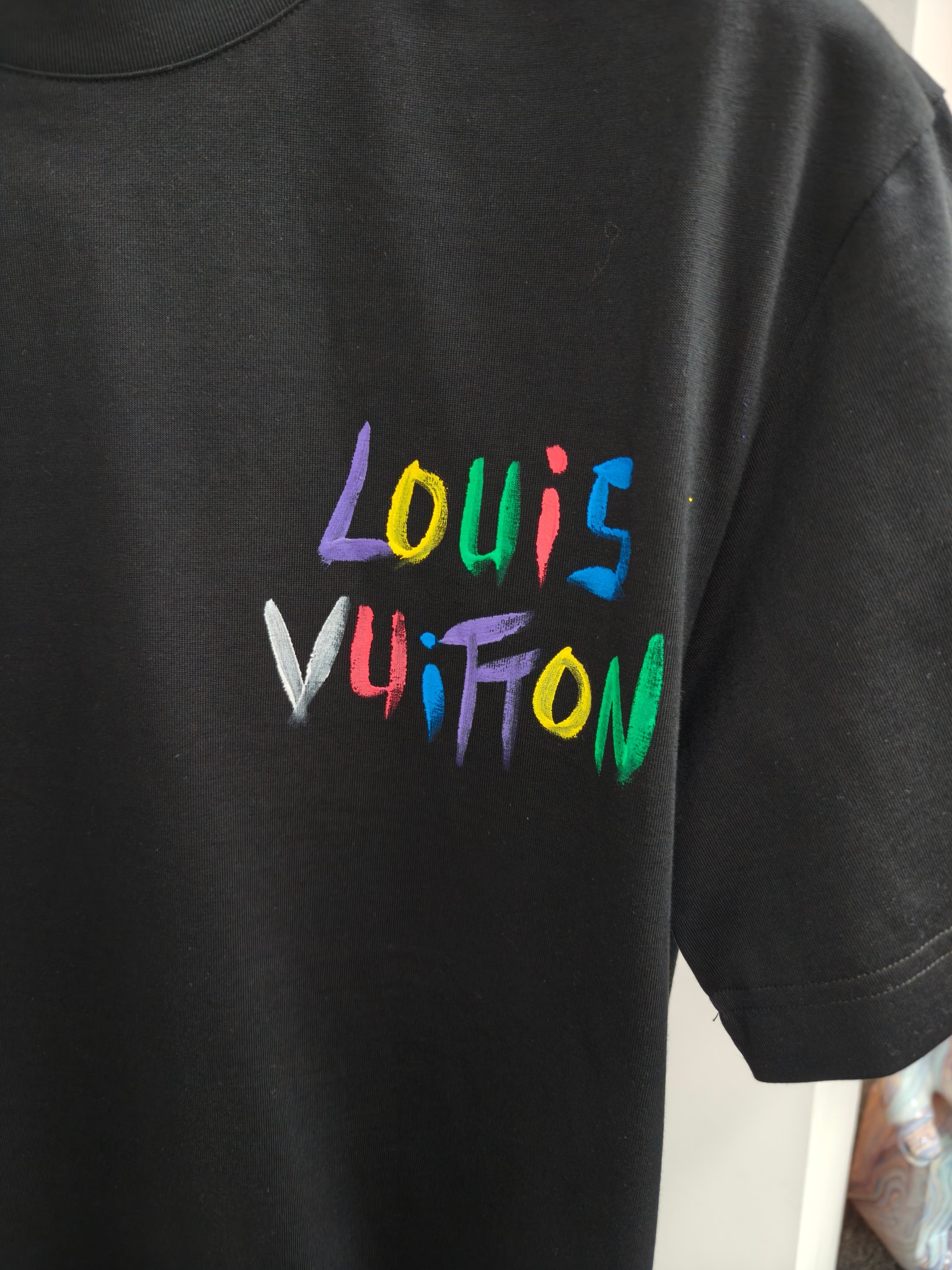 LV高仿純色短袖T恤 百搭簡約潮流必備｜歐美奢侈品精品推薦