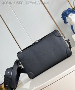 LV高仿Soul Trunk East West斜背包 經典設計質感出眾百搭必備款