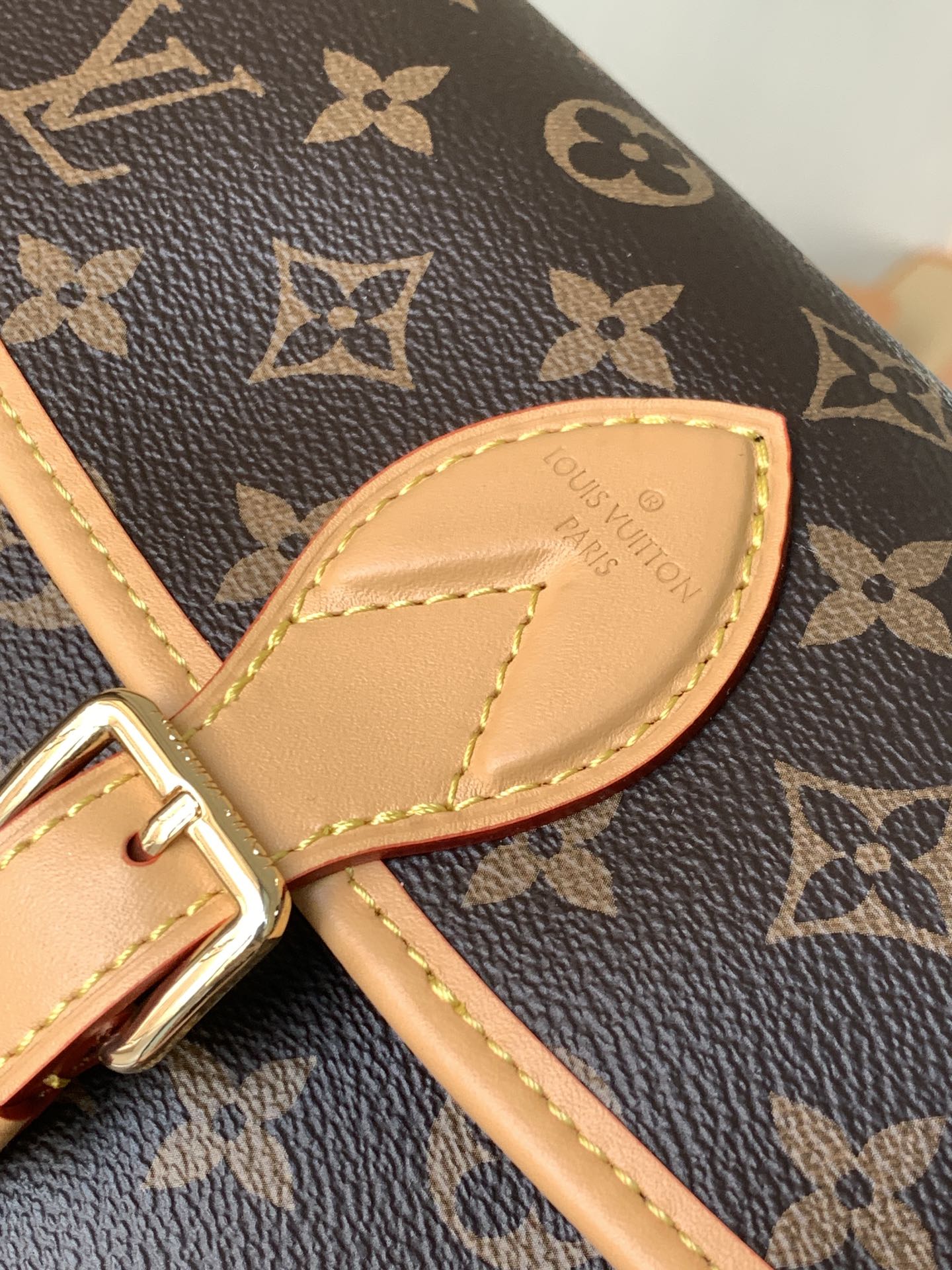 LV高仿郵差包M45985 經典老花帆布 精緻實用款｜歐美奢侈品精品推薦