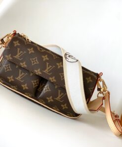 LV 一比一 Pochette M46999 經典老花小包 簡約手拿設計