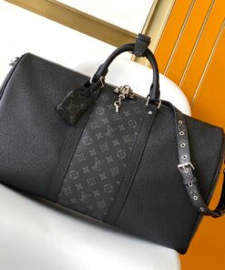 LV高仿M30235黑色旅行包壓紋皮革質感百搭男用款