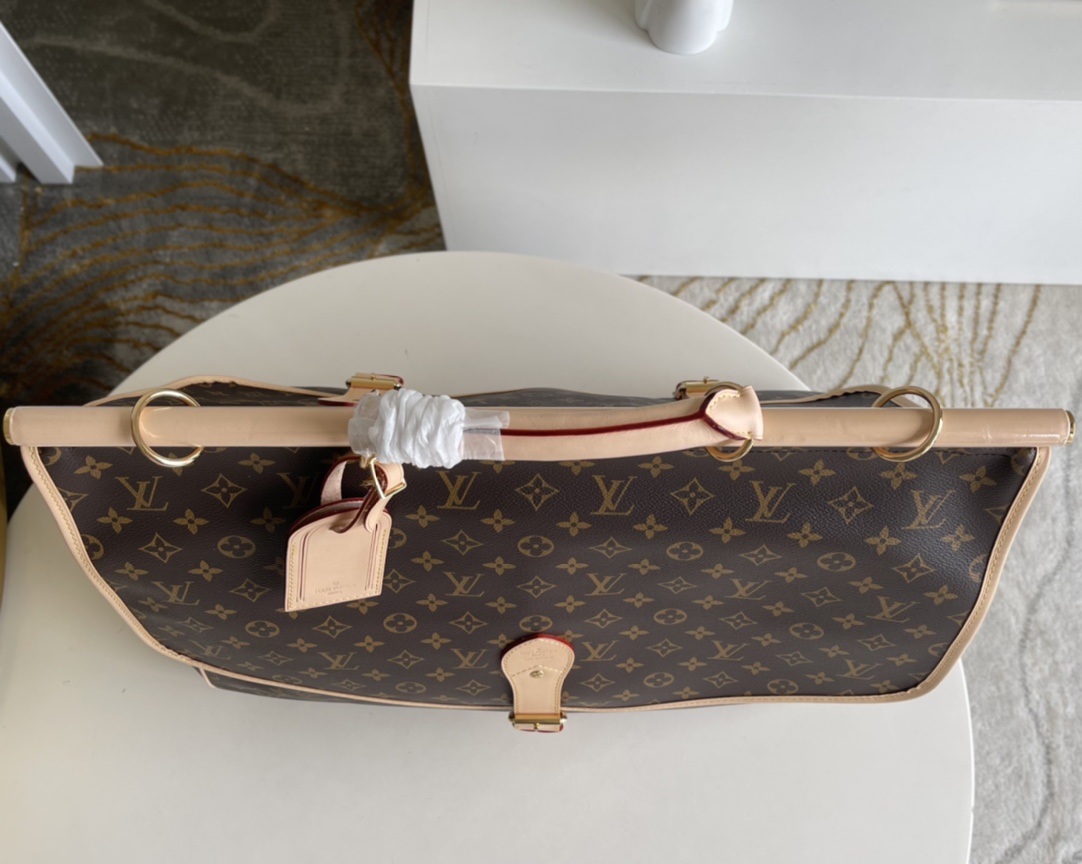 LV高仿 M41140 Montsouris 經典老花郵差包｜歐美奢侈品精品推薦