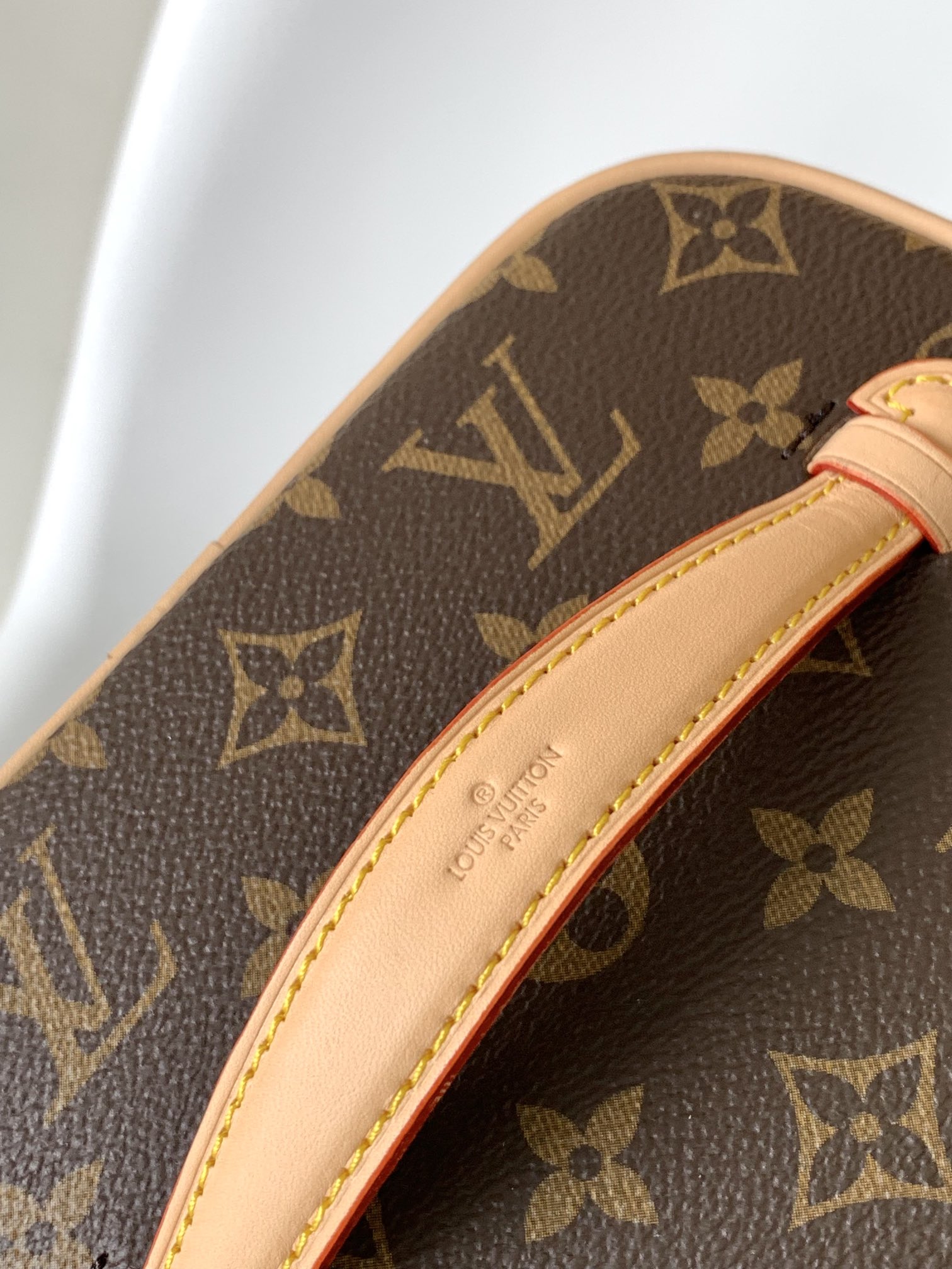 LV高仿M44495 Nice BB化妝箱手提包經典Monogram優雅推薦｜歐美奢侈品精品推薦