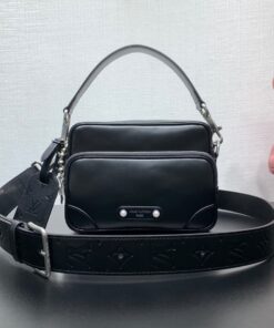 LV高仿M13987黑色皮革雙層斜背包時尚潮流男包推薦款