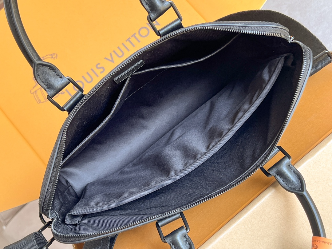 LV A貨黑色全皮手提斜背包 M59159質感通勤推薦款｜歐美奢侈品精品推薦