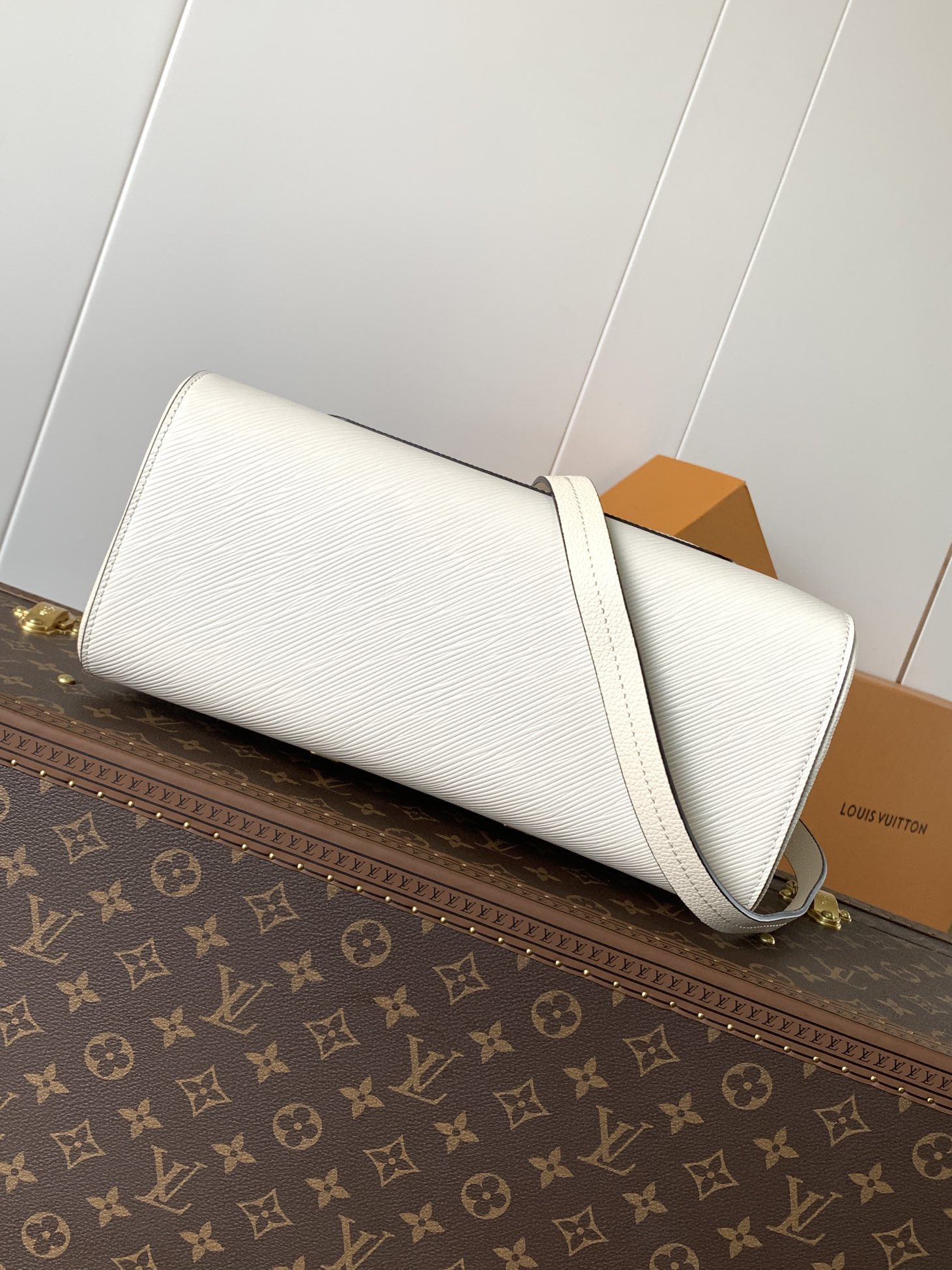 LV 一比一Epi白色壓紋拼Monogram內裡托特包百搭通勤優雅推薦款｜歐美奢侈品精品推薦