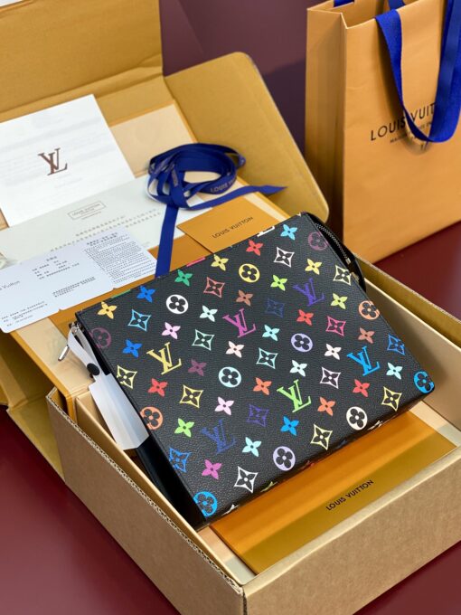 LV 一比一彩虹Monogram黑色拉鍊手拿包文件包人氣時尚百搭推薦