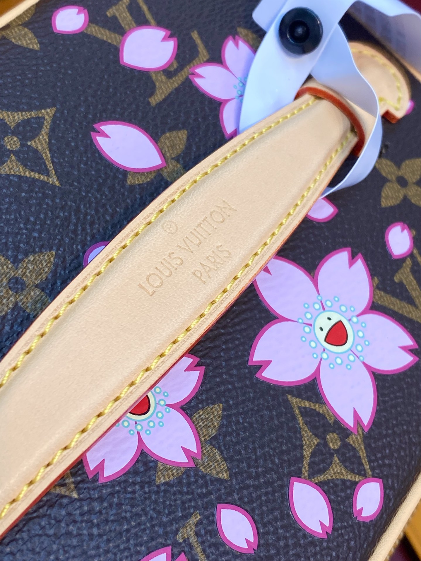 LV高仿M14181櫻花限量化妝箱粉嫩Monogram帆布人氣推薦｜歐美奢侈品精品推薦