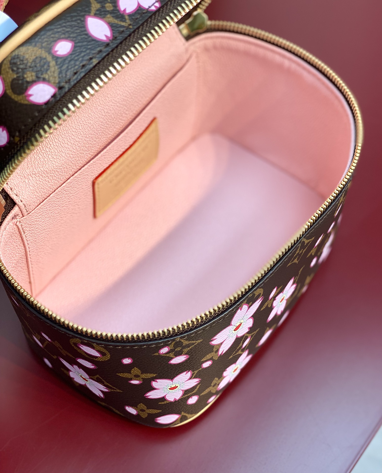 LV高仿M14181櫻花限量化妝箱粉嫩Monogram帆布人氣推薦｜歐美奢侈品精品推薦