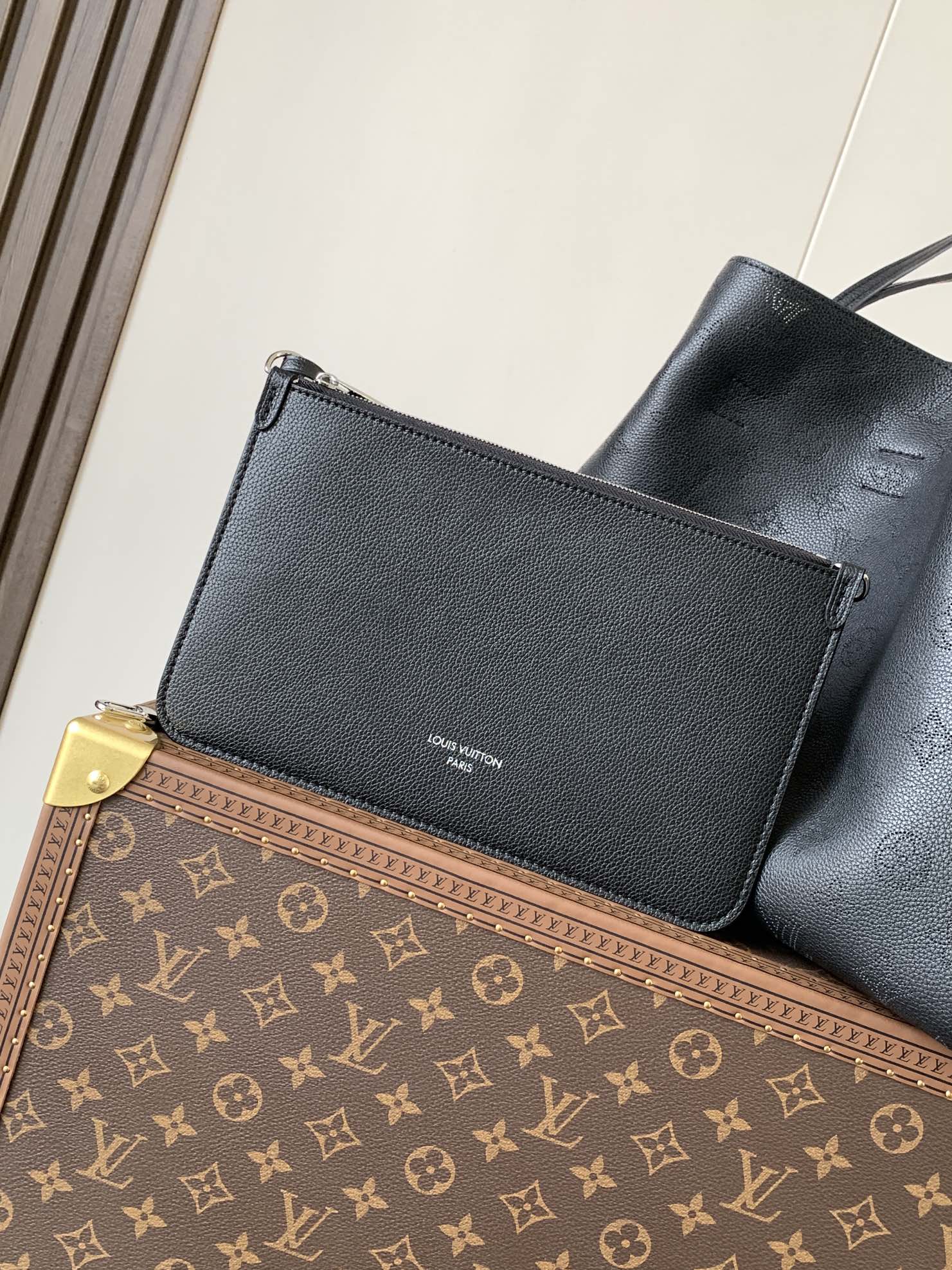 LV一比一M13179黑色LockMe托特包附手拿包通勤百搭新作推薦｜歐美奢侈品精品推薦