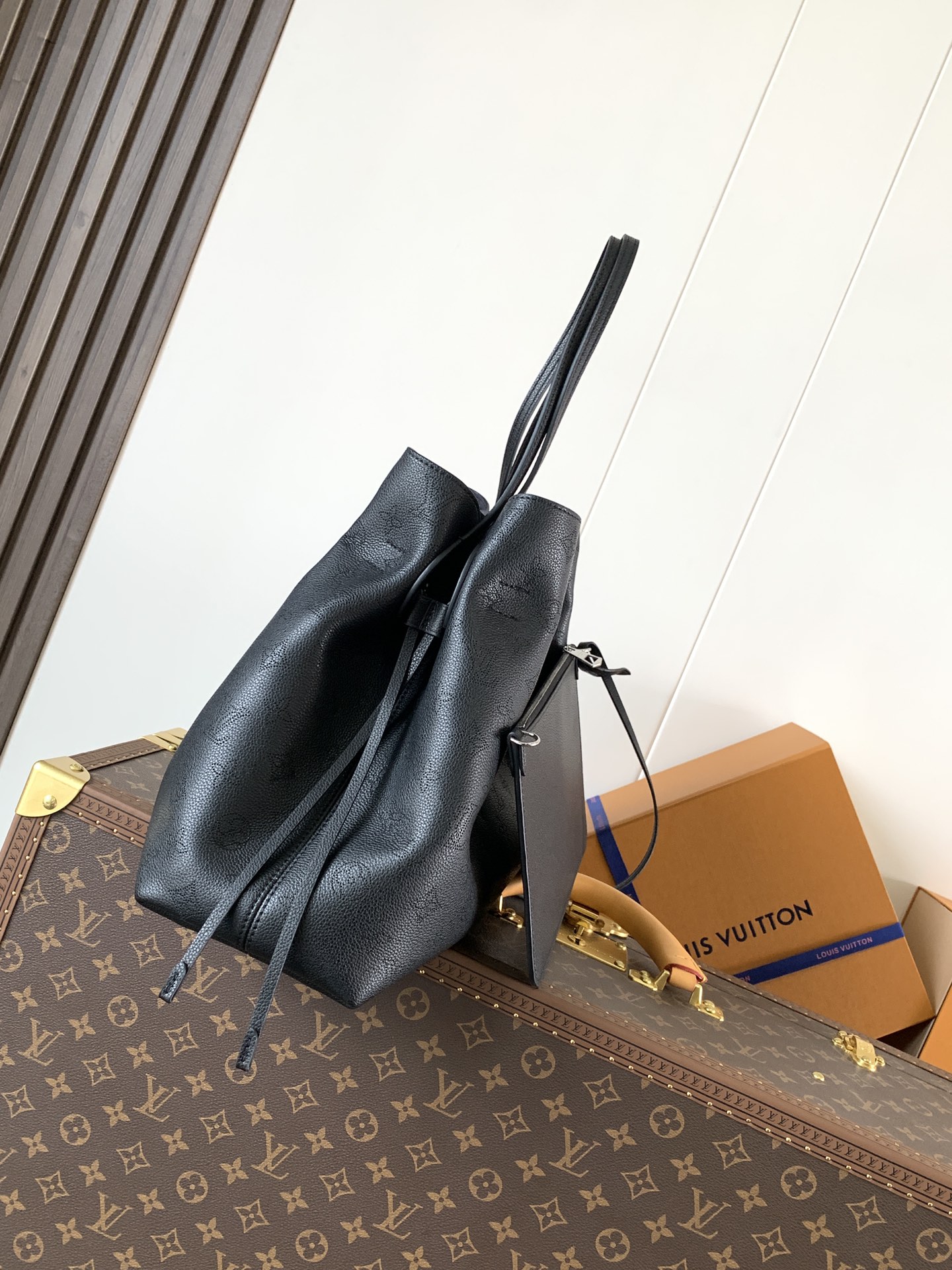 LV一比一M13179黑色LockMe托特包附手拿包通勤百搭新作推薦｜歐美奢侈品精品推薦