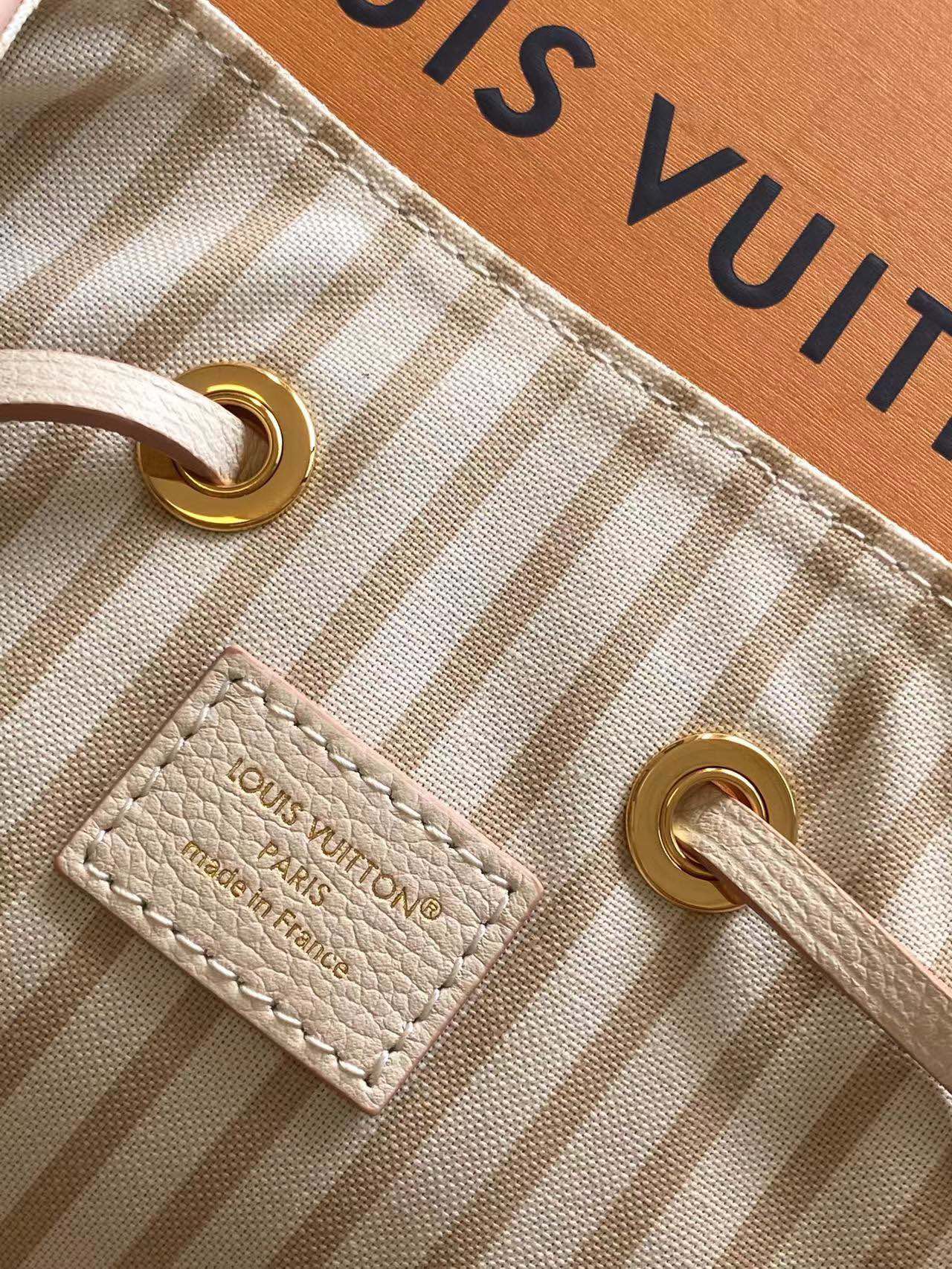 LV A貨NéoNoé奶油粉水桶包Monogram壓紋甜美通勤人氣款｜歐美奢侈品精品推薦