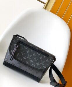 LV原單老花漸層斜背包翻蓋款式輕便設計男士都會穿搭實用款