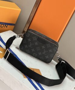 LV A貨黑色斜背包 Eclipse老花雙層拉鍊款 男用輕便出行推薦