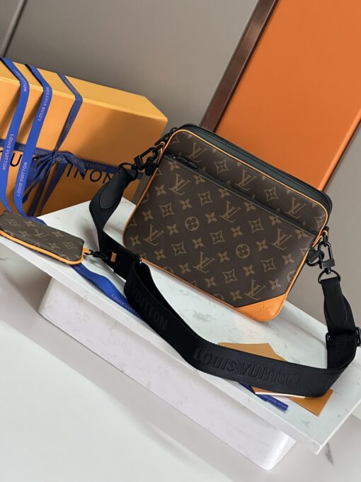 LV 高仿斜背包 老花橘角拼接男款 撞色設計休閒必備包