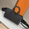 LV Nano Speedy黑色壓紋手袋 一比一精品迷你枕頭包附刺繡肩帶｜歐美奢侈品精品推薦