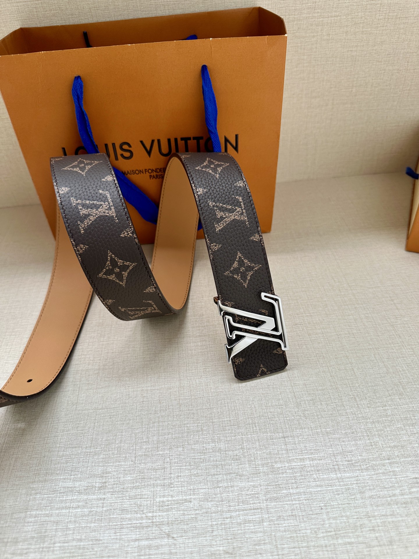 LV一比一Monogram經典圖案皮革腰帶百搭時尚精品皮帶｜歐美奢侈品精品推薦