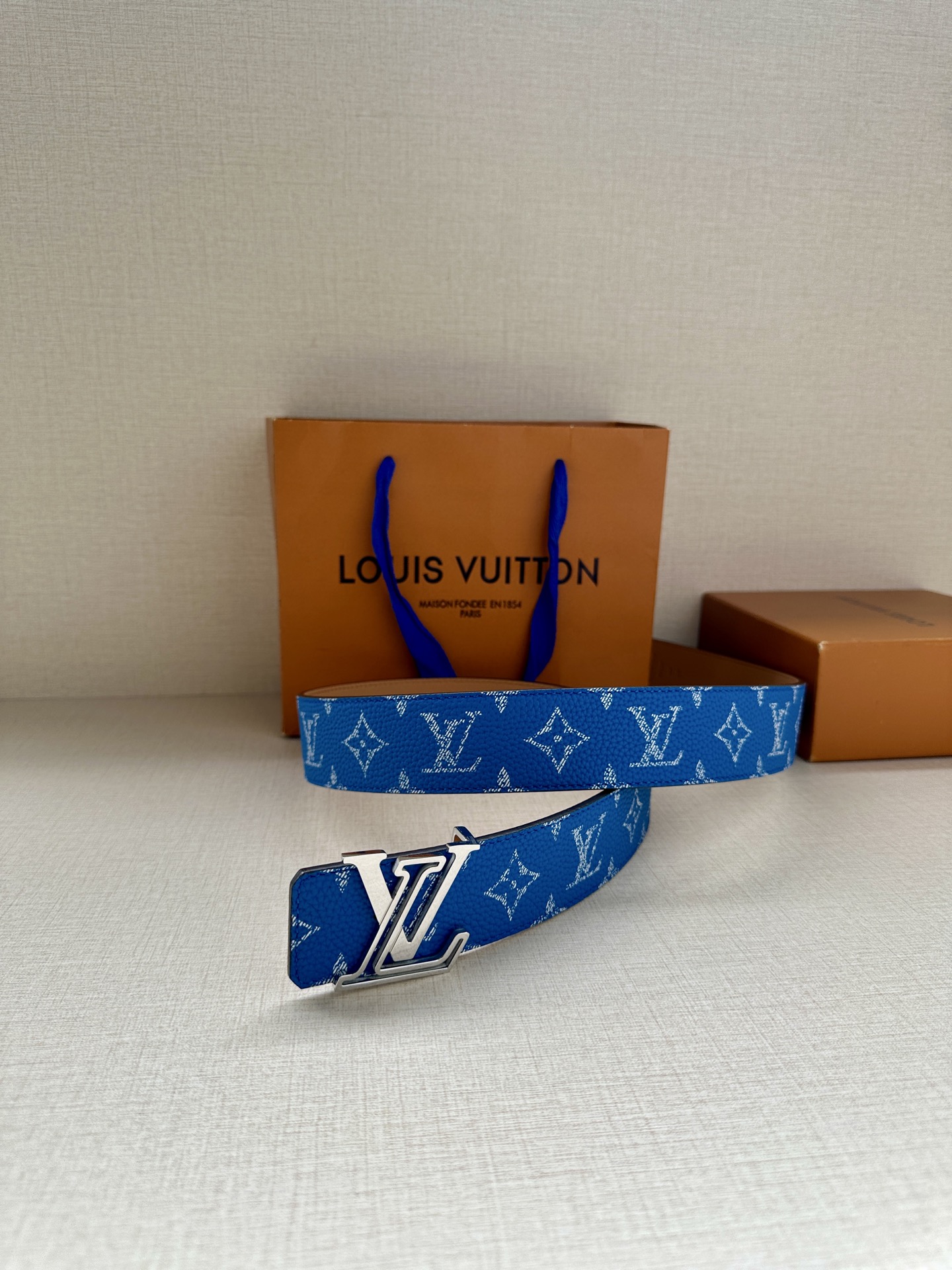 LV A貨藍色Monogram帆布腰帶時尚百搭精品男士皮帶｜歐美奢侈品精品推薦