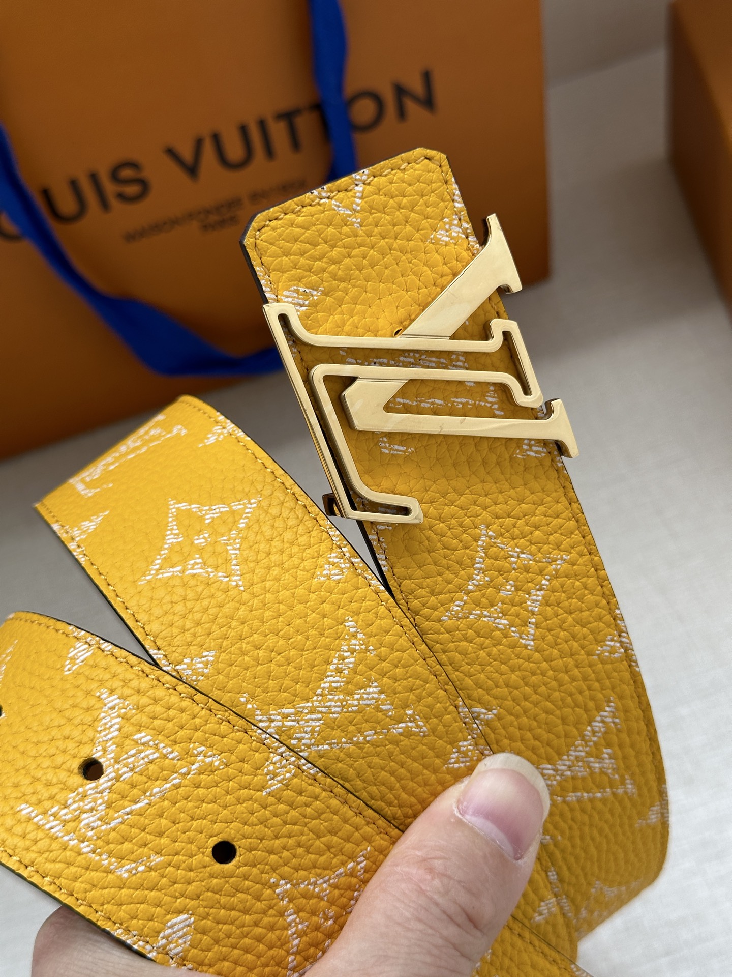 LV 一比一黃色Monogram帆布腰帶 時尚百搭精品男士皮帶｜歐美奢侈品精品推薦