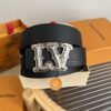 LV 一比一浮雕黑皮銀飾復古LV字母扣男士精品腰帶｜歐美奢侈品精品推薦