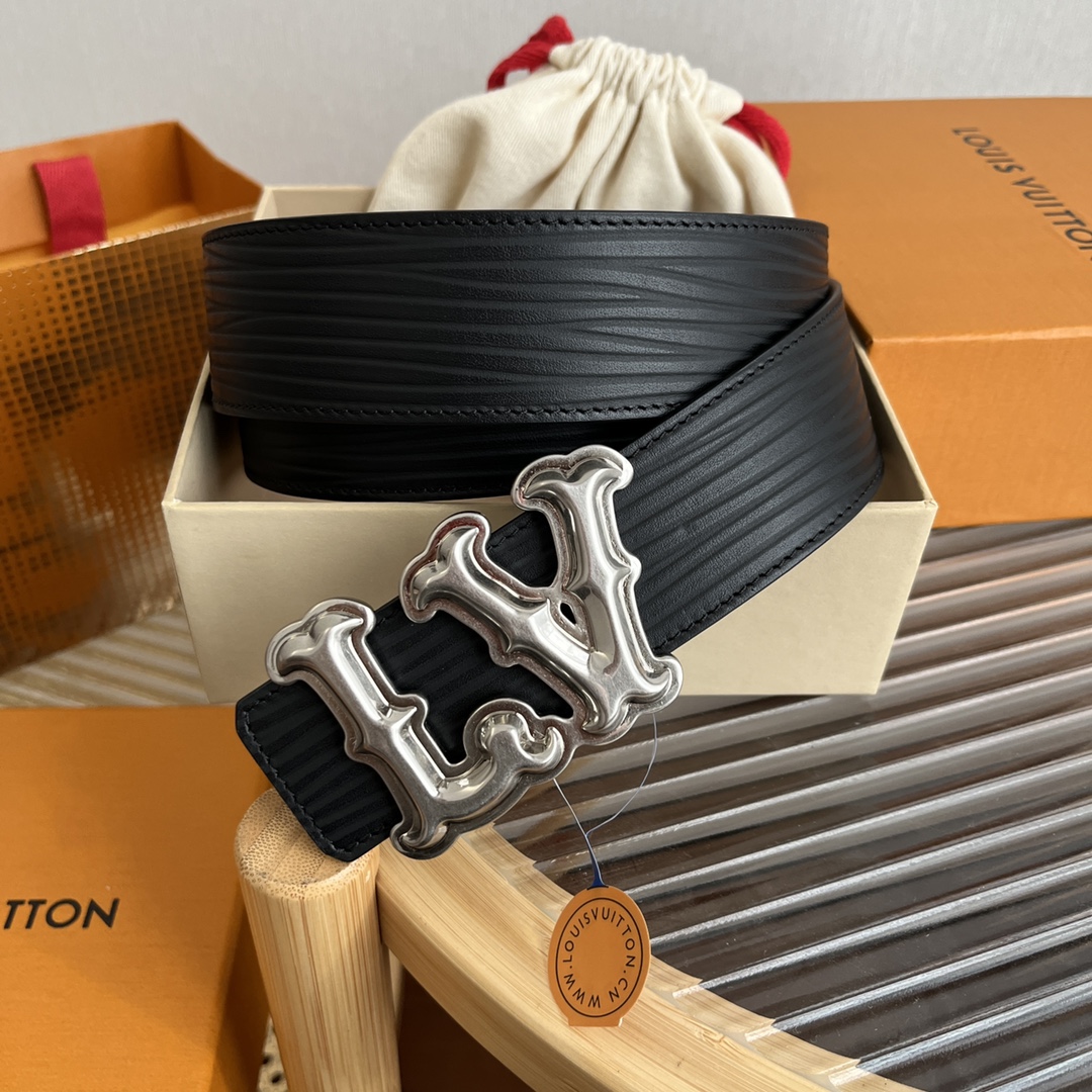 LV 一比一浮雕黑皮銀飾復古LV字母扣男士精品腰帶｜歐美奢侈品精品推薦