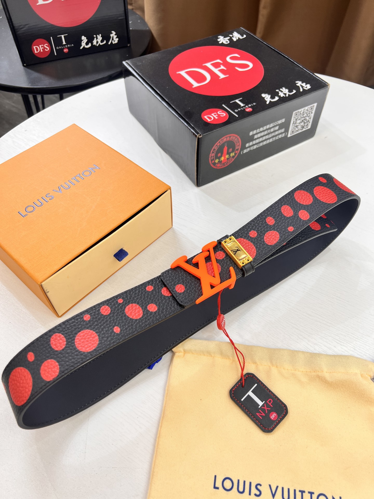 LV 高仿紅點圖騰皮帶潮流撞色腰帶人氣推薦款｜歐美奢侈品精品推薦