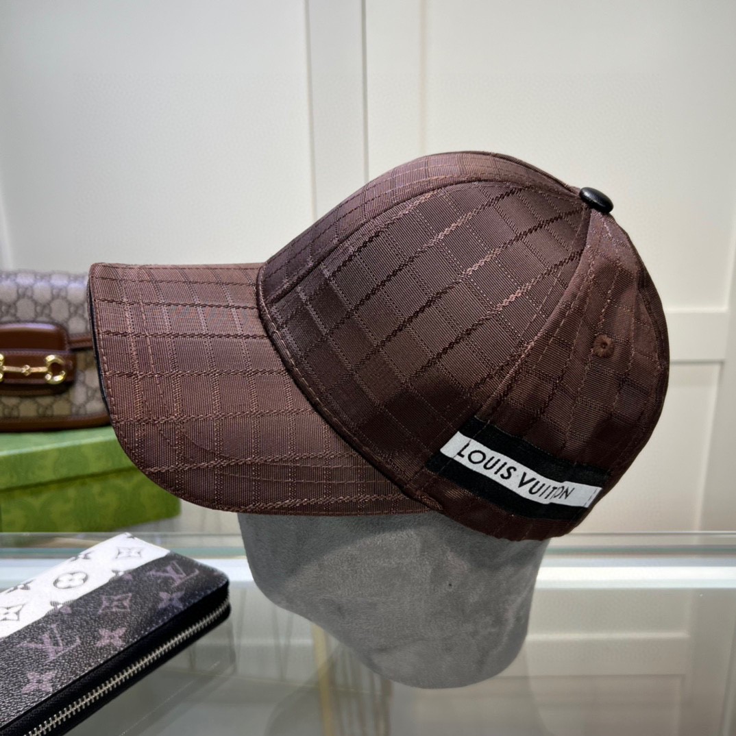 LV高仿織紋棒球帽立體格紋設計通勤搭配必備款｜歐美奢侈品精品推薦