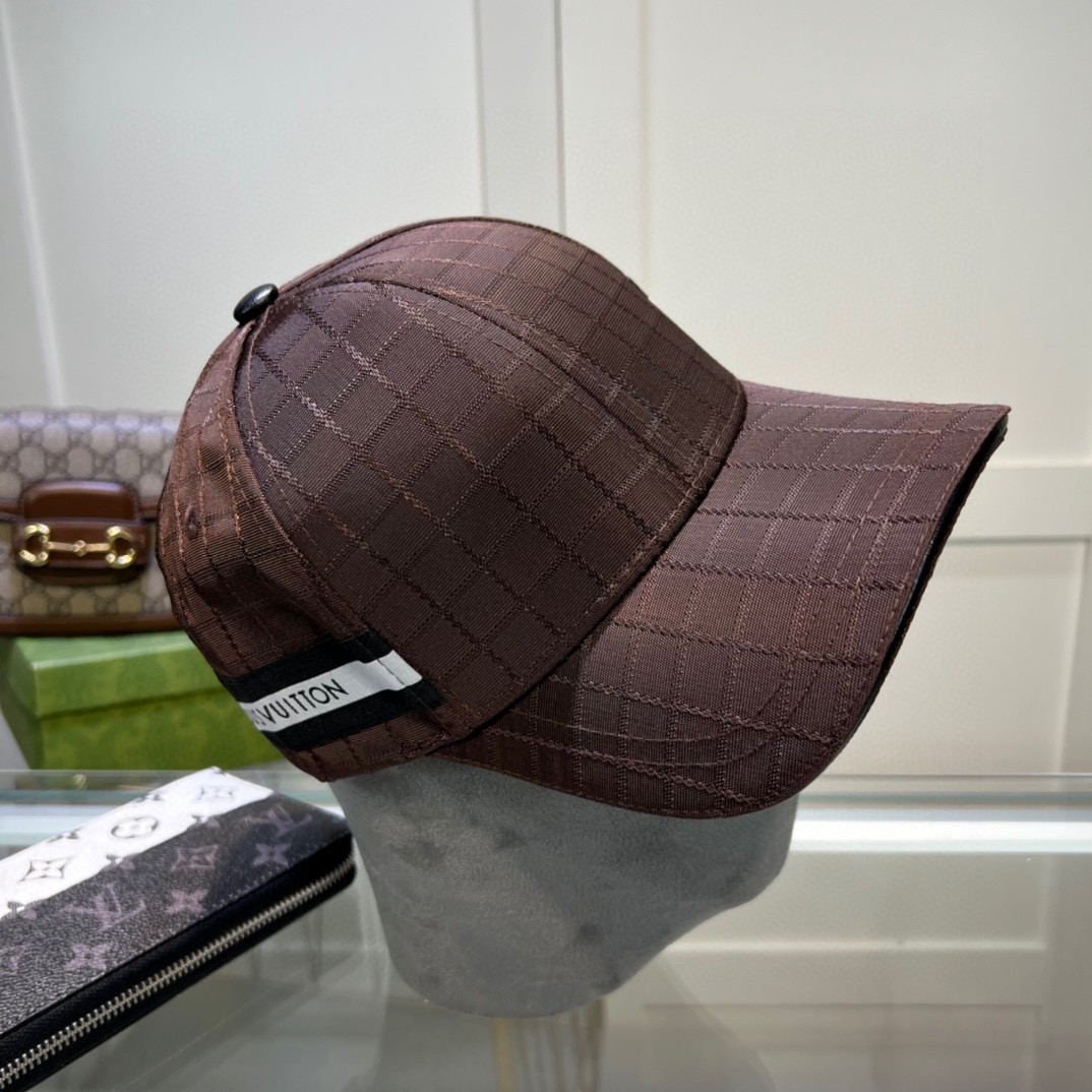 LV高仿織紋棒球帽立體格紋設計通勤搭配必備款｜歐美奢侈品精品推薦