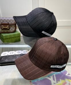 LV高仿織紋棒球帽立體格紋設計通勤搭配必備款