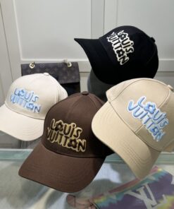 LV原單刺繡棒球帽四色撞色字體設計潮流感滿分