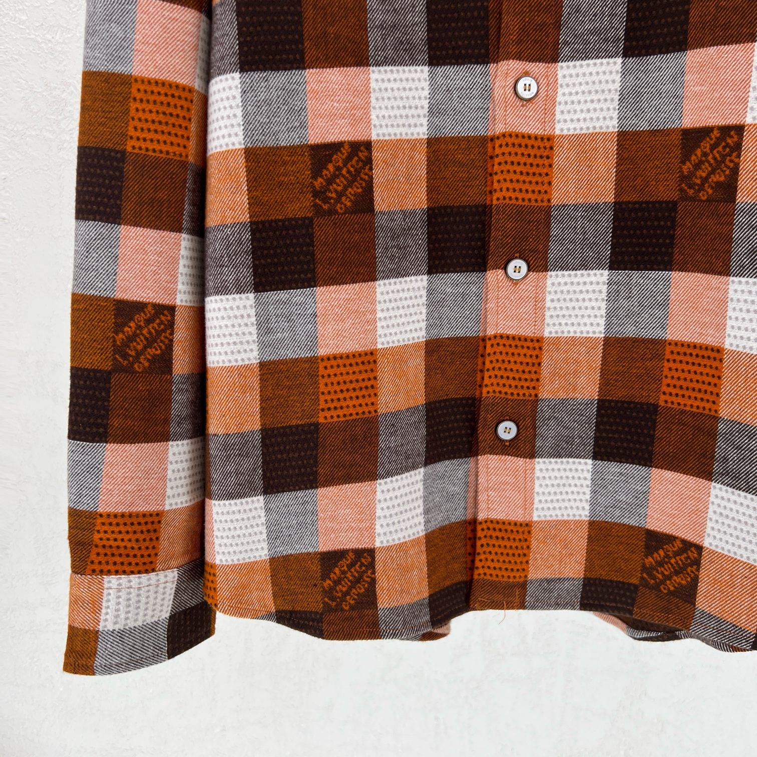 LV原單格紋襯衫 秋冬經典大地色系設計 輕暖厚棉質穿搭不膩款｜歐美奢侈品精品推薦
